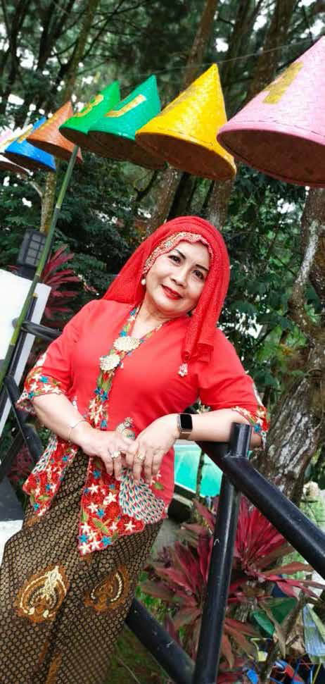 Halimah Munawir Cinta Seni-Budaya dengan Dirikan Rumah Budaya